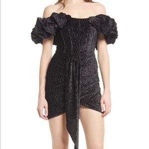 Lavish Alice velvet dress